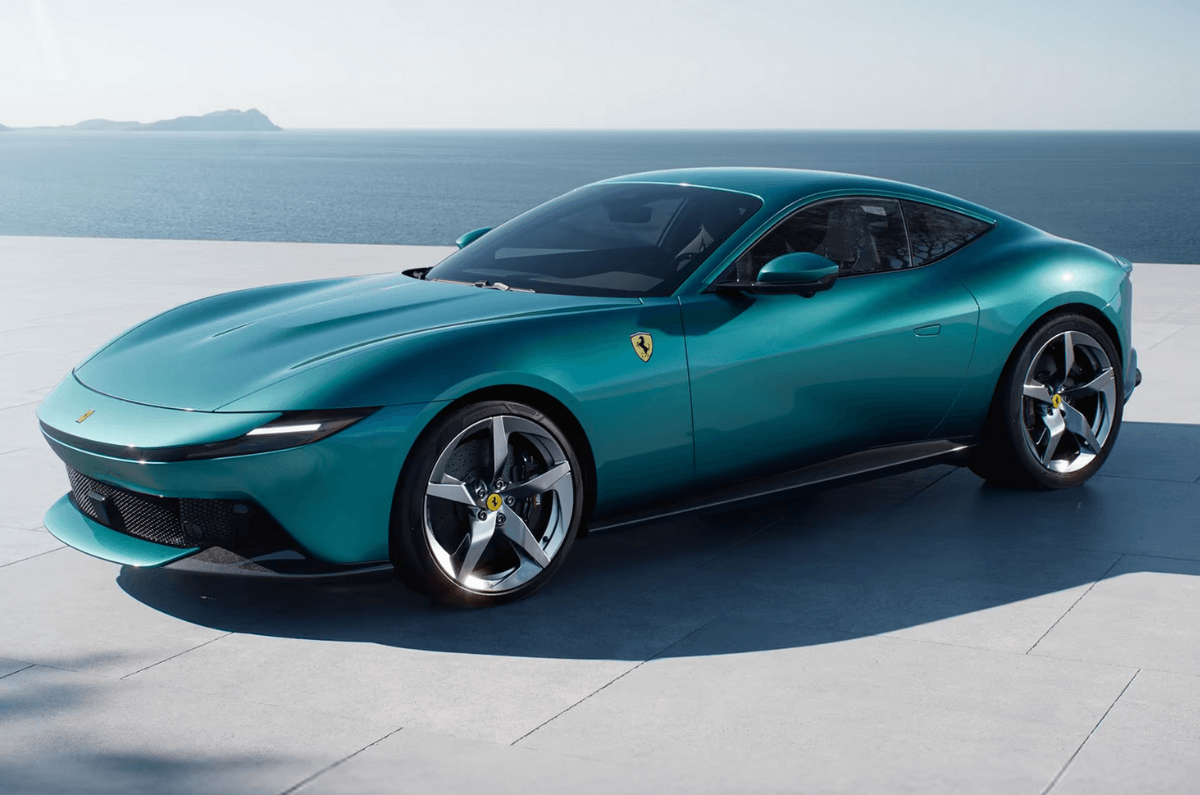 Ferrari Amalfi exterior